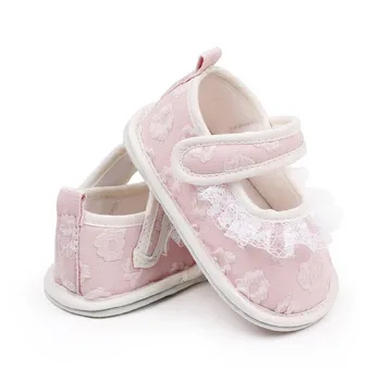 Обувь принцессы для маленьких девочек, мягкая кружевная лоскутная нескользящая обувь для первых прогулок, обувь для малышей, детские вещи